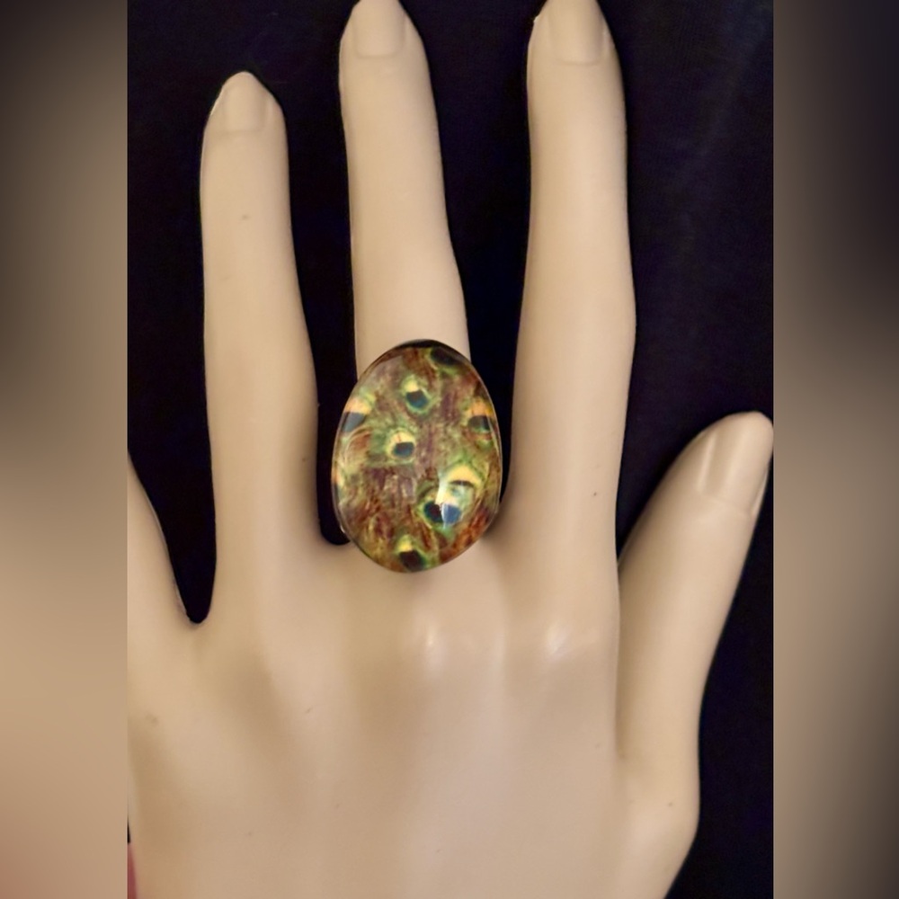 Peacock Feather Cabochon Ring Lrg Oval Domed Glass Resin Artisan Silver Tone "6"